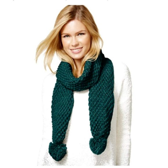 Rampage Women's Knit Scarf in Teal, Retail $36.00 - Picture 1 of 5